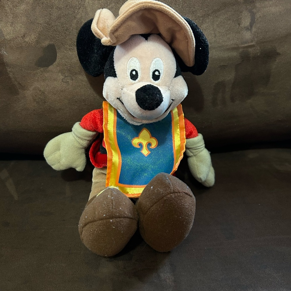 Mickey Mouse the three musketeers
